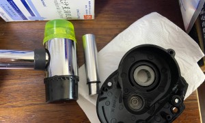 水滴轮单向轴承松动解决办法